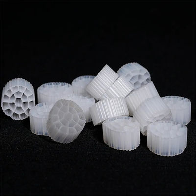 HDPE MBBR 플라스틱 미생물 여과재 유동층 충전기를 표류시키기