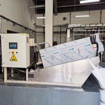 기계를 탈수하는 304개의 스테인레스 강 소용돌이꼴 찌꺼기는 산업적인 언론이 자동이게 마개를 닫습니다