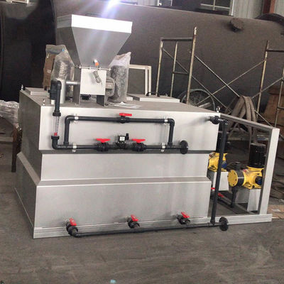 500L/H 세 상자 통합된 인민 행동 운동 건식 분말 자동적 투약 장치 하수 처리
