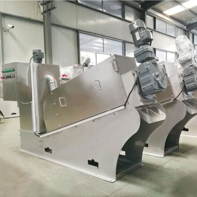 12m3/H 나선형 찌꺼기 탈수 기계 스테인레스 강 석탄은 탈수하는 찌꺼기를 점액으로 뒤덮습니다