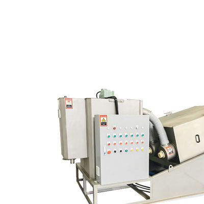 20m3/H 기계 농가를 탈수하는 나선형 찌꺼기는 오니 처리 장치에 비료를 줍니다