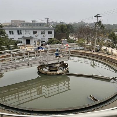 스테인레스 강 하프 브리지 주변 드라이브 슬러지 스크레이퍼 침강 탱크