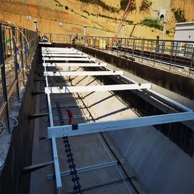 찌꺼기 침강 탱크에서 비 금속성 체인 슬러지 스크레이퍼