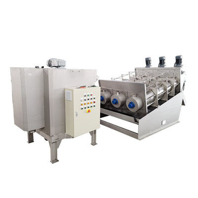 이동할 수 있는 겹쳐 쌓인 나사 진창 탈수 기계 자동적인 나사 압박