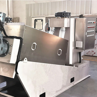 자동 SS304 나선형 찌꺼기 탈수 기계 높은 이수 율