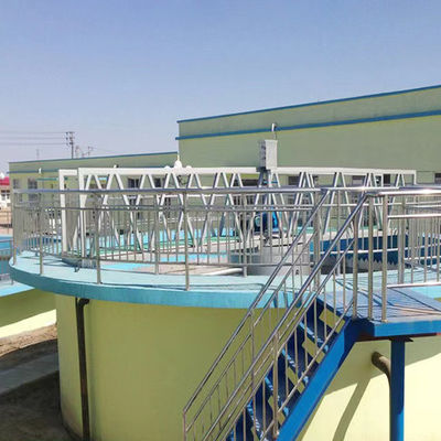 침강 탱크 주변 드라이브 슬러지 스크레이퍼 장비 ISO9001은 증명했습니다