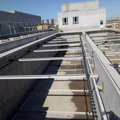 SS304 체인 플레이트 슬러지 스크레이퍼 시스템 18m 길이  오수 처리장