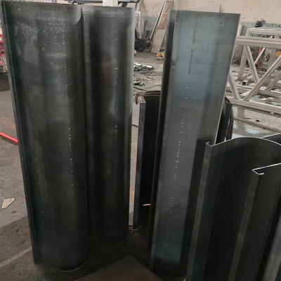 탄소강 샤프트리스 스크류 콘베이어  아디제이수테이블 속도는 1~100m을 특화했습니다