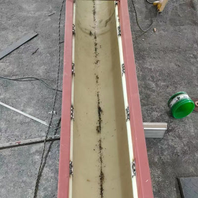 탄소강 샤프트리스 스크류 콘베이어  아디제이수테이블 속도는 1~100m을 특화했습니다