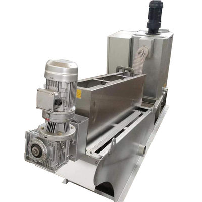 1-2500kgs/H 소용돌이꼴 슬러지 탈수기 다중 디스크 추진기프레스 찌꺼기 탈수 기계