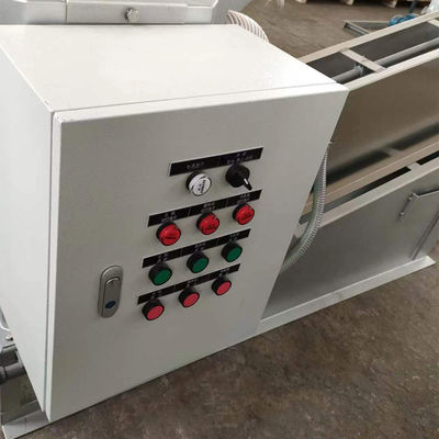 1-2500kgs/H 소용돌이꼴 슬러지 탈수기 다중 디스크 추진기프레스 찌꺼기 탈수 기계