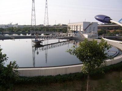 진흙 떨어지는 물동이를 가진 스테인리스 모래 물 분리기