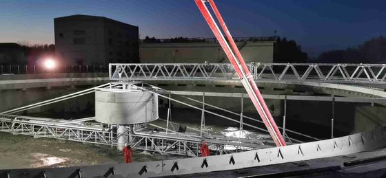 폐수 처리 공장에 사용되는 이중관 여행 교량 진창 긁는 도구