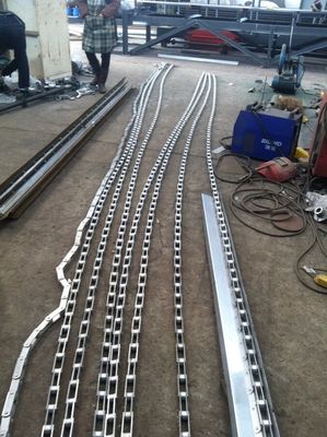 4.5m 여행 교량 진창 긁는 도구 비 금속 사슬 판 긁는 재료